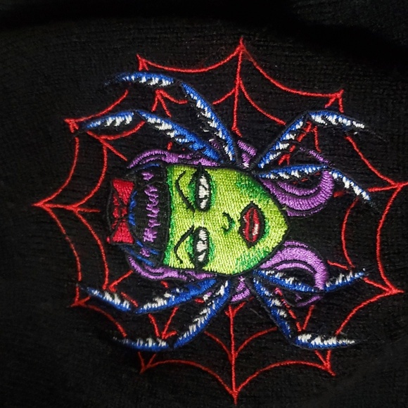 WOMANS PREOWNED LUCKY 13 APPAREL BLACK BUTTON SWEATER WITH SPIDER CHARACTER SZ M - Picture 7 of 9